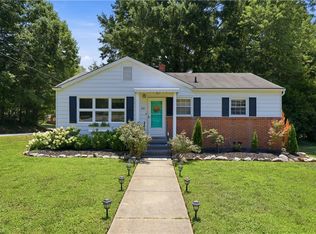 204 Springwood Dr, Burlington, NC 27215