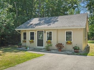 2 Westminster Rd, Merrimac, MA 01860
