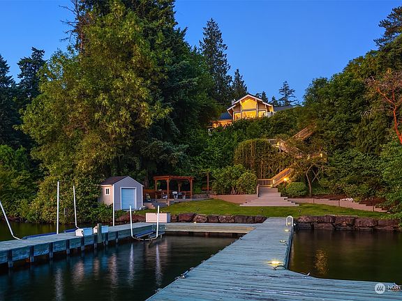 5th image of 1201 96th Avenue SE