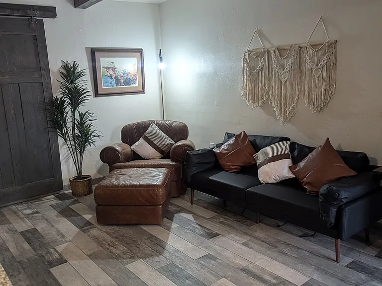 1087 S Calle De Las Casitas — Photo 1
