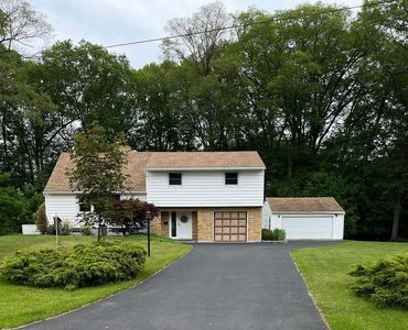75 Saratoga Dr, Glenville, NY, 12302