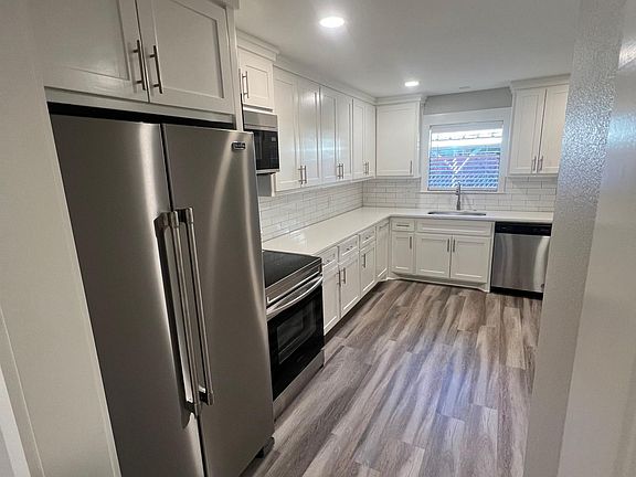 4th image of 2308 Pearl St #2