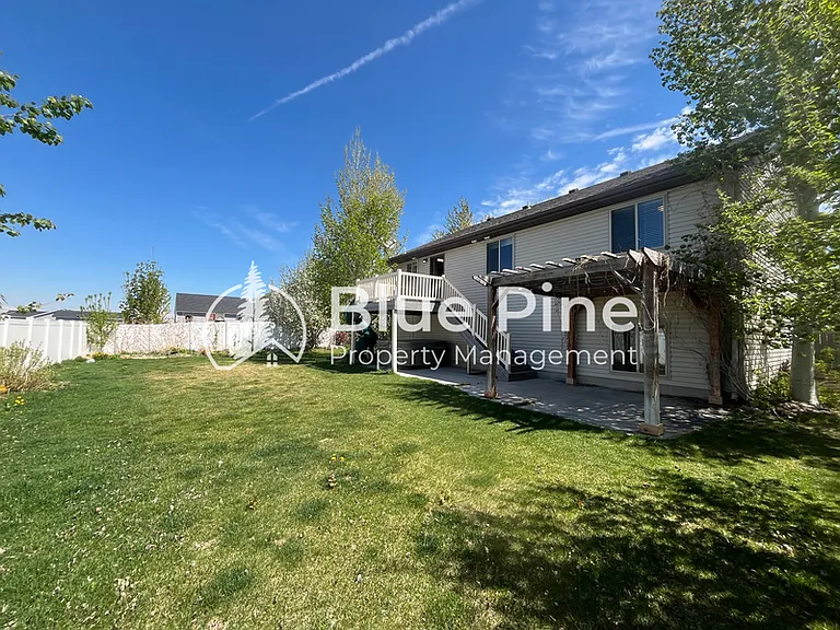1941 N Oakbrook Rd — Photo 28