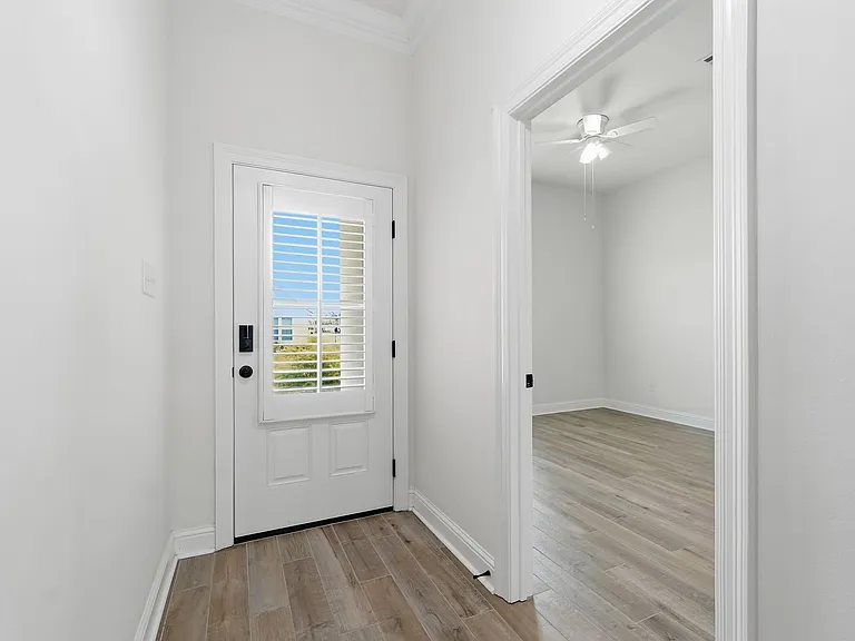 10966 Denali Ave — Photo 4