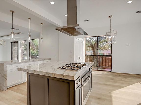 2nd image of 5640 San Felipe St