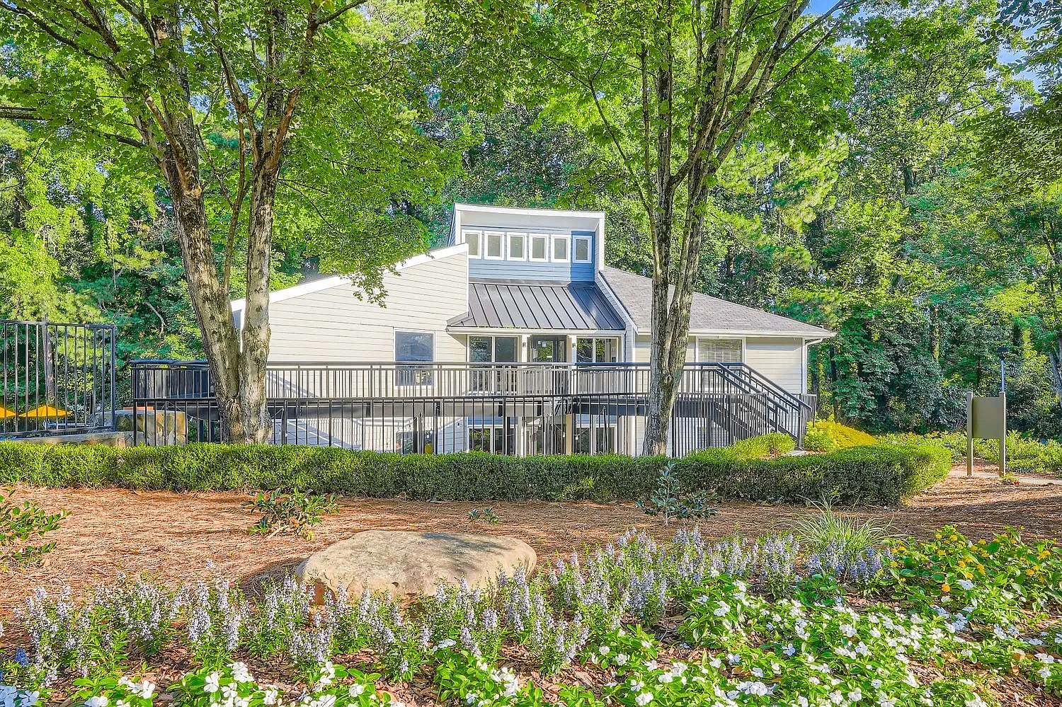 Arbors at East Cobb — Photo 3