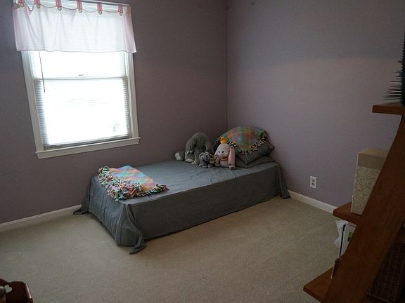5th image of 5433 Kenwood Cir