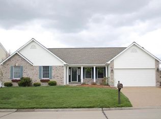 2207 Wild Pigeon Dr, O'Fallon, MO 63368