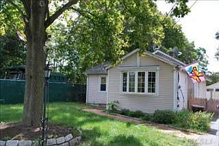 1st image of 980 Easton St