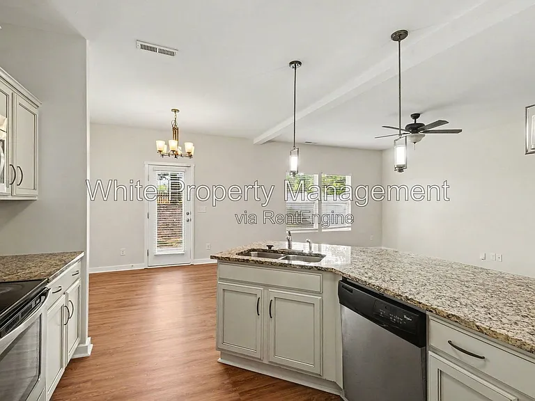 2720 Bramble Ridge Ct — Photo 9