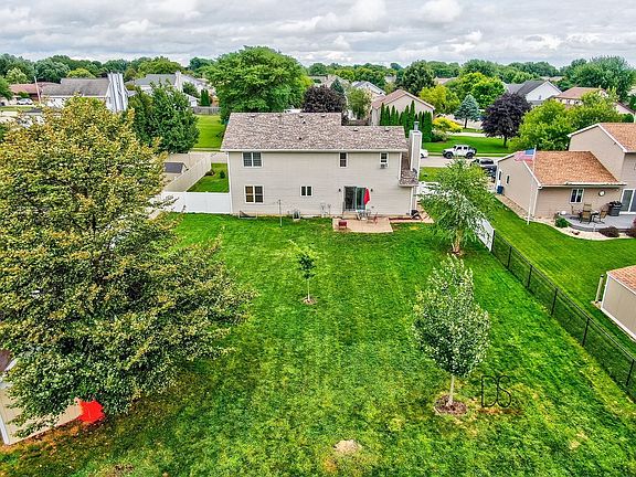 4th image of 1409 Dairy Ln