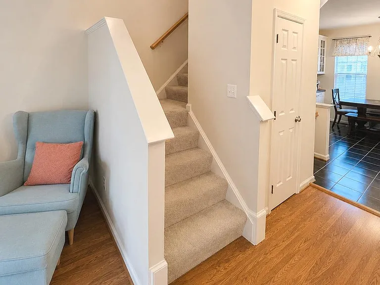 4921 Kilburn St — Photo 3