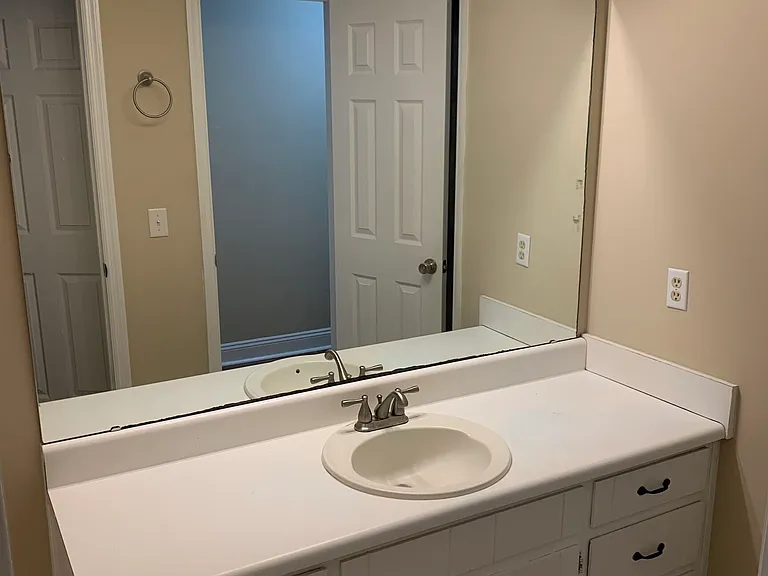 105 Cherry Tree Ct — Photo 17