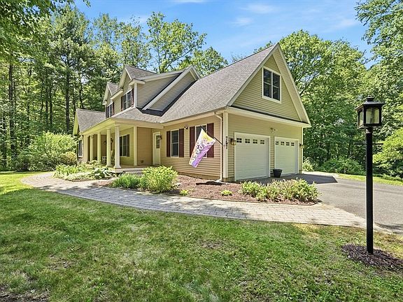 2nd image of 757 Park Hill Rd