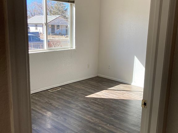 4th image of 1629 E 2nd St