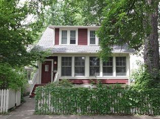 457 Laurel Ave, Saint Paul, MN 55102