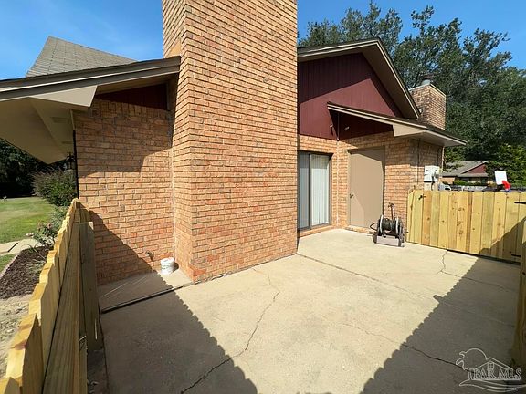 5th image of 4448 Bellview Ave
