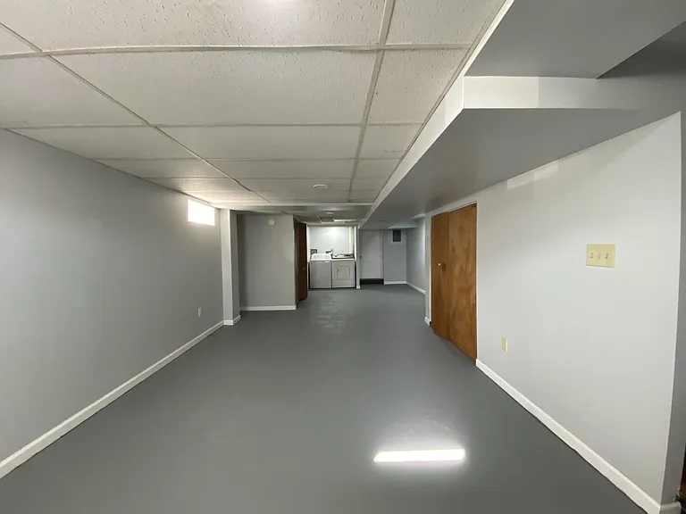 1841 Harfman Dr — Photo 17