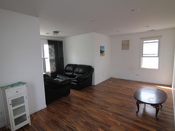 2nd image of 4118 N Menard Ave #2