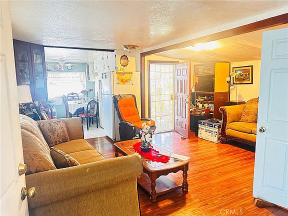 5th image of 310 E Philadelphia St Space 25