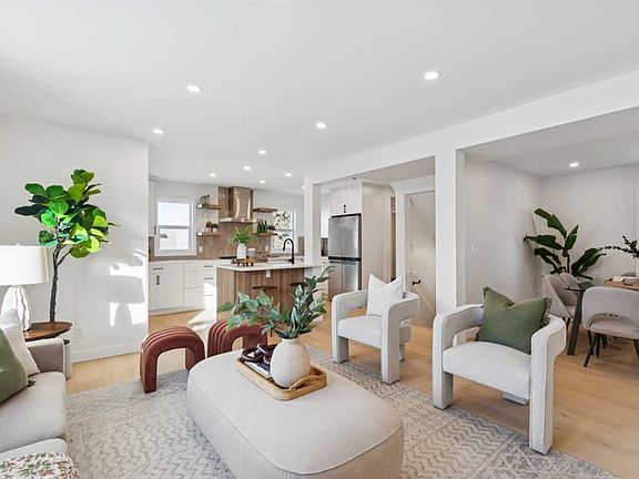 4th image of 4547 E Passchendaele Rd SW