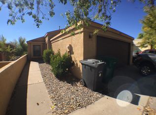 1368 Lil Ave NE, Rio Rancho, NM 87144