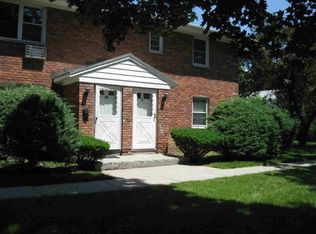 2710 South Rd UNIT G6, Poughkeepsie, NY 12601