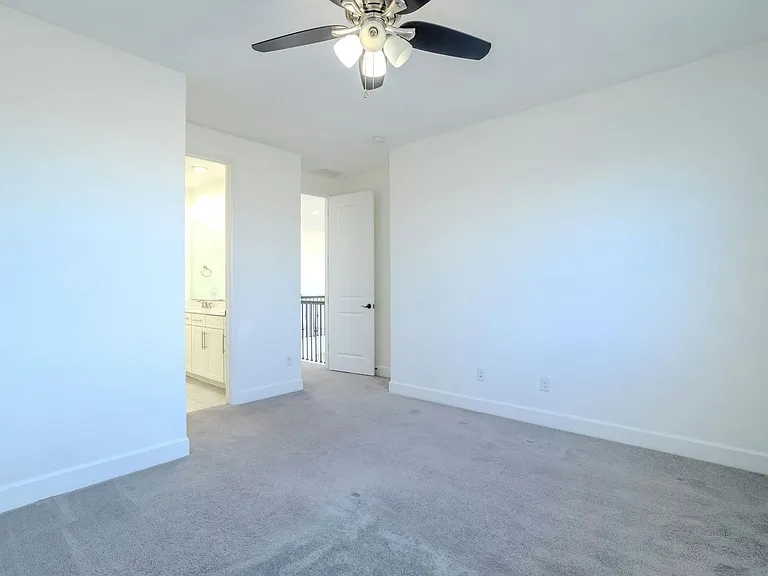 10138 Atlanta St — Photo 22