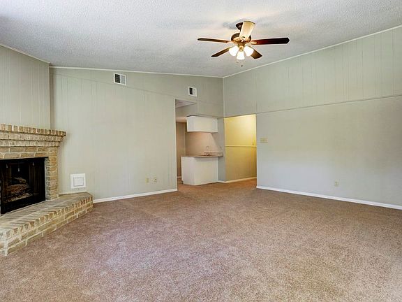 3rd image of 13318 Mystic Wood Dr