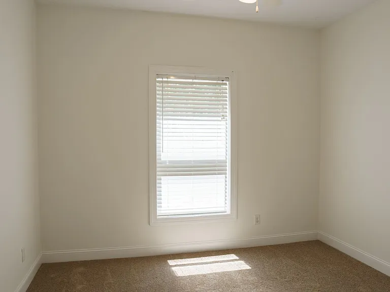 49 Thomas Sumter St — Photo 14