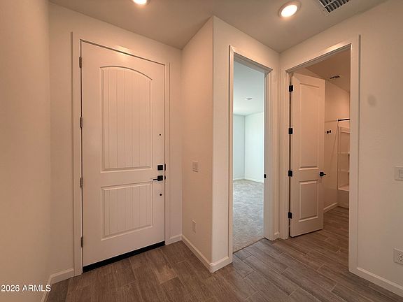 3rd image of 9534 W TAMARISK Avenue