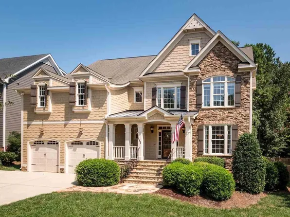 113 Grantwood Dr, Holly Springs, NC 27540