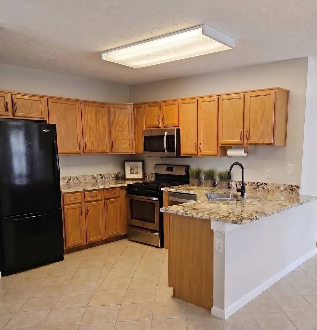 2 bed, 2.0 bath, 871 sqft, $1,795 — Photo 4