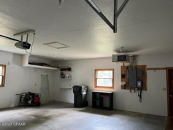 5th image of 509 Bjornson Dr
