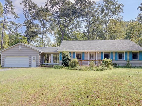 4th image of 1036 Belmont Dr