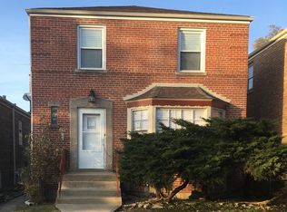 562 E 105th St, Chicago, IL 60628