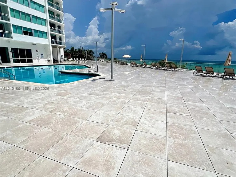 7135 Collins Ave #1523 — Photo 39