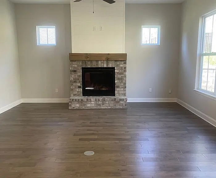 3262 Denver Ln — Photo 9