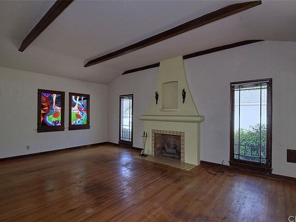 5th image of 2416 Kenilworth Ave