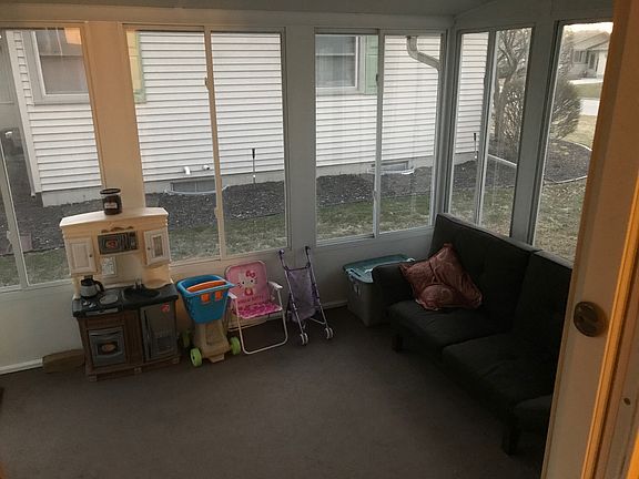5th image of 2986 Chrysler Dr
