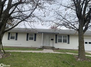 201 SE Idaho St, Leon, IA 50144