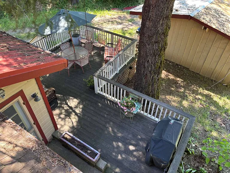 5030 Newtown Rd — Photo 2