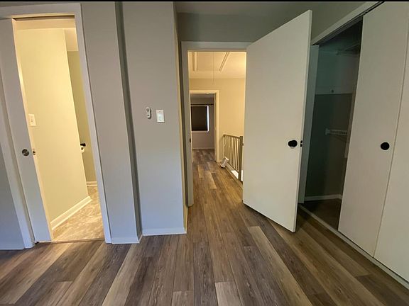 5th image of 220 Elizabeth St APT B7