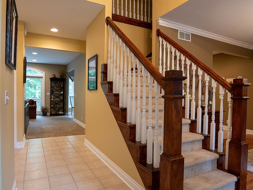 1st image of 15278 Forest Park Dr
