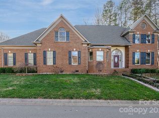 7604 Vistaview Dr, Cornelius, NC 28031