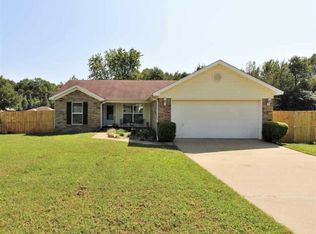 15 Fieldcrest Ln, Cabot, AR 72023