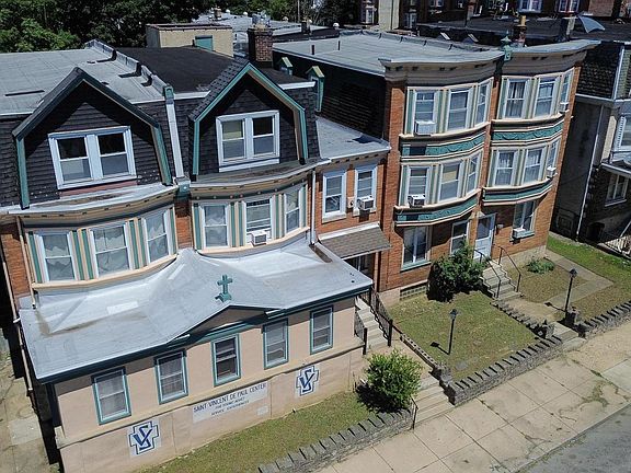 3rd image of 45 W Logan St