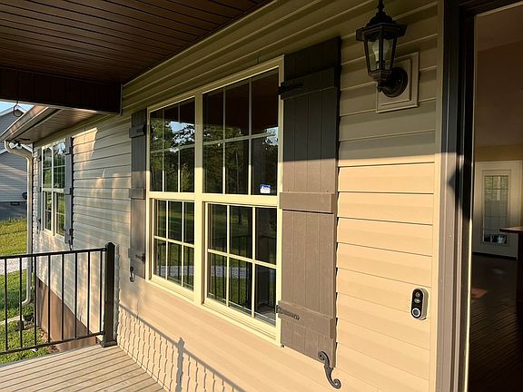 2nd image of 110 County Road 304