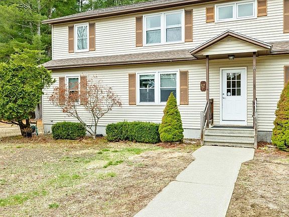 2nd image of 12 Evergreen Drive #101