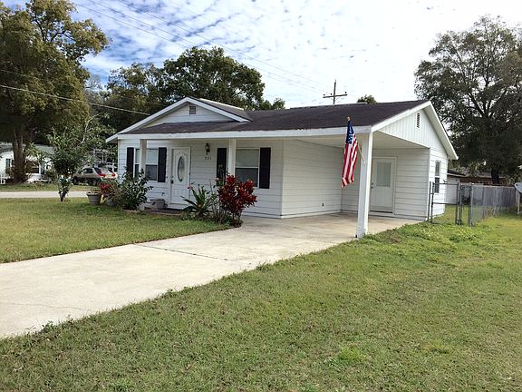 2nd image of 901 Maryland Ave